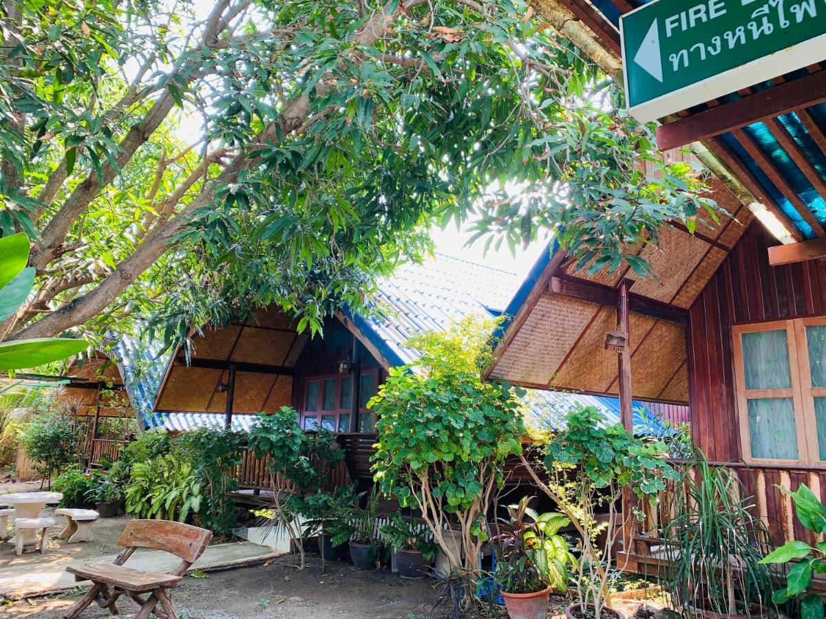 Ruennamyen Resort Amphawa Samut Songkhram Екстер'єр фото