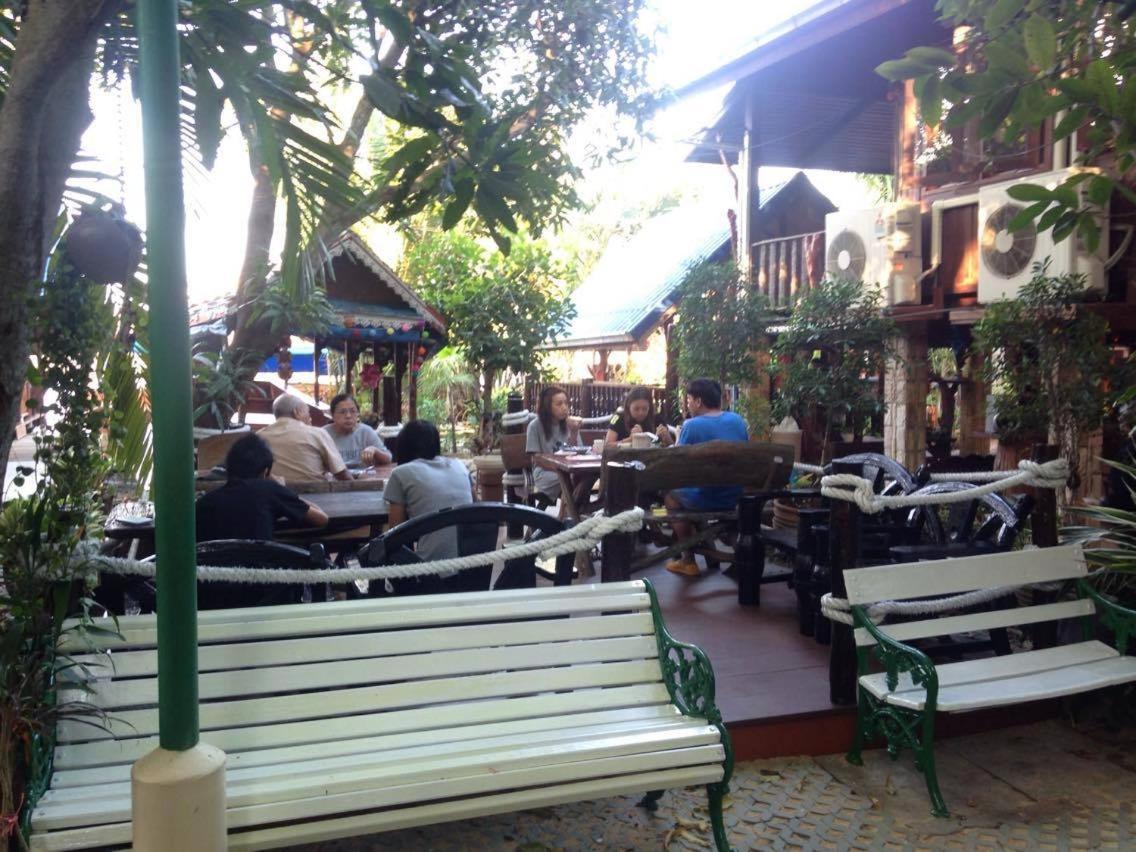 Ruennamyen Resort Amphawa Samut Songkhram Екстер'єр фото