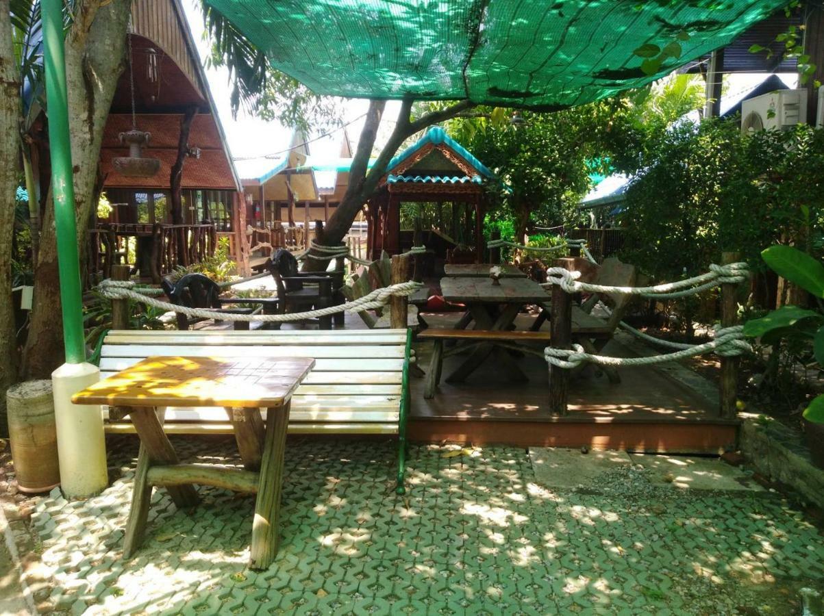 Ruennamyen Resort Amphawa Samut Songkhram Екстер'єр фото